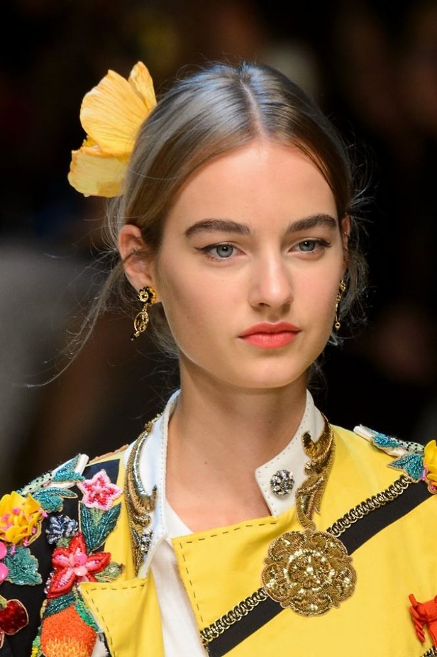 مجموعة Dolce & Gabbana  لربيع وصيف 2017