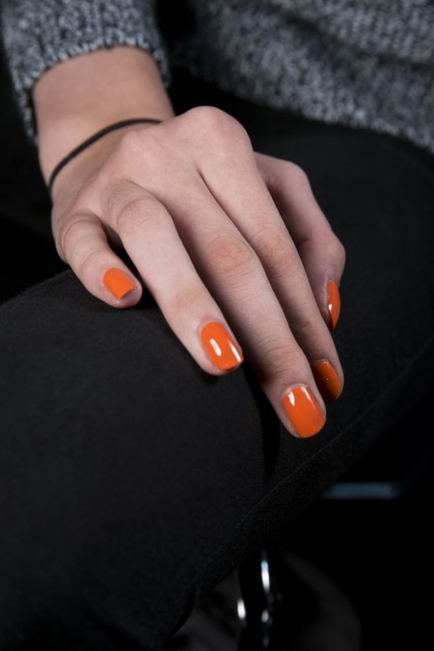 عرض Blugirl للأزياء الجاهزة لربيع وصيف ٢٠١٧ !