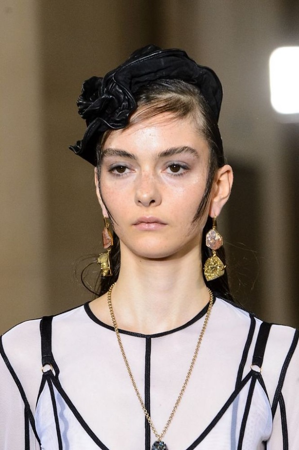 مجموعة Christopher Kane لربيع وصيف 2017