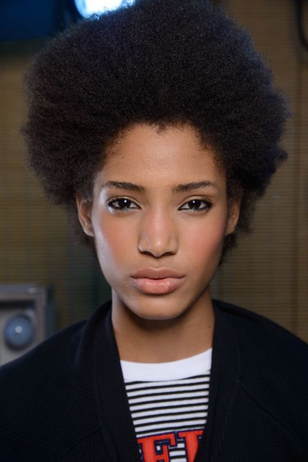 مجموعة "هاوس اوف هولاند" لربيع وصيف 2017