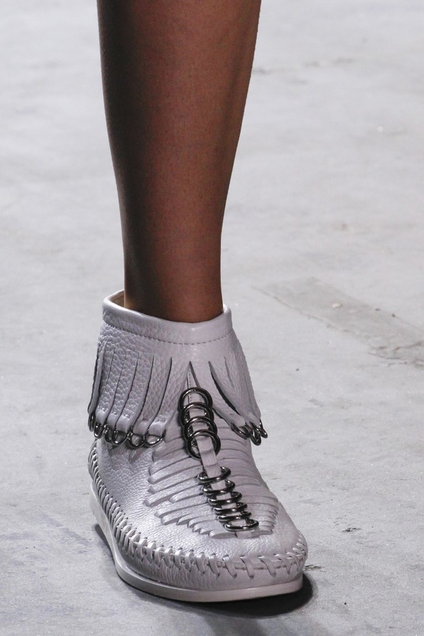 مجموعة الكسندر وانغ لموسم ربيع وصيف 2017