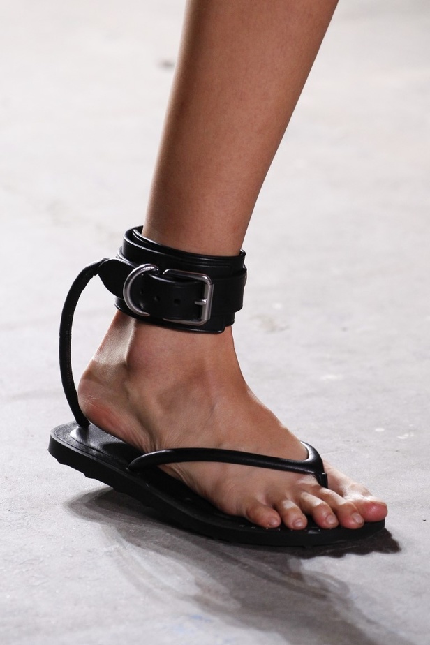 مجموعة الكسندر وانغ لموسم ربيع وصيف 2017