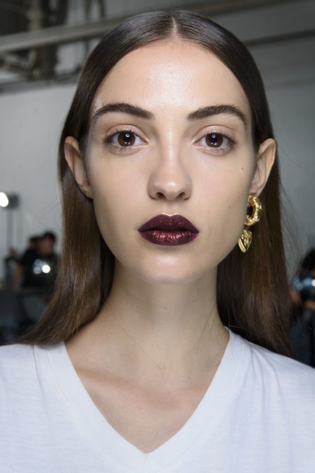 مجموعة DKNY لربيع وصيف 2017..