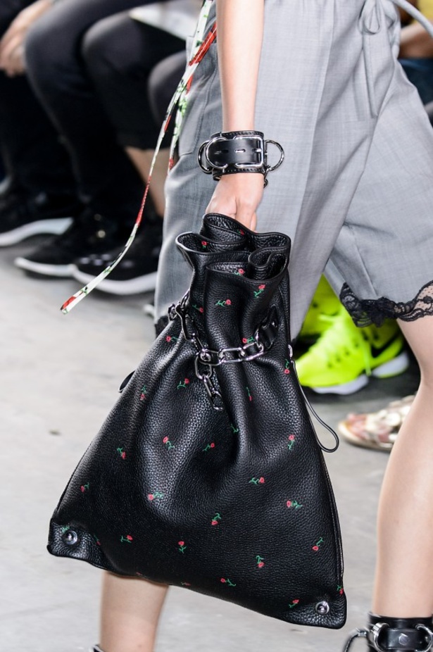 مجموعة فيرا وانغ لربيع وصيف 2017..