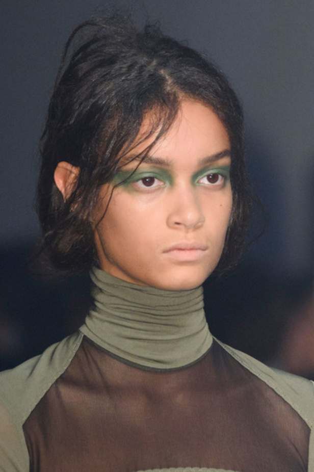 مجموعة فرسوس فيرساتشي لموسم ربيع وصيف 2017