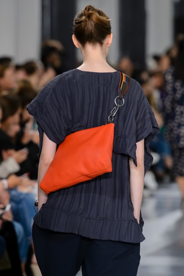 عرض أزياء "بول سميث" لموسم ربيع وصيف 2017