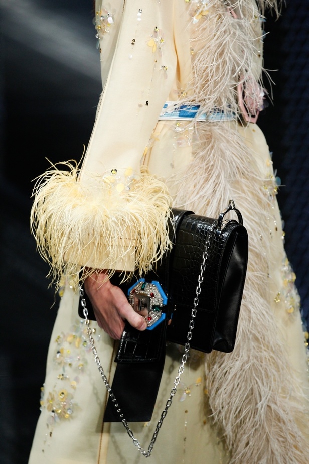 مجموعة Prada  لربيع وصيف 2017