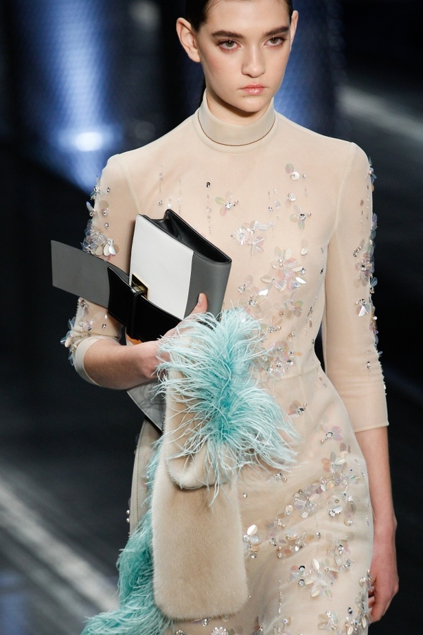 مجموعة Prada  لربيع وصيف 2017