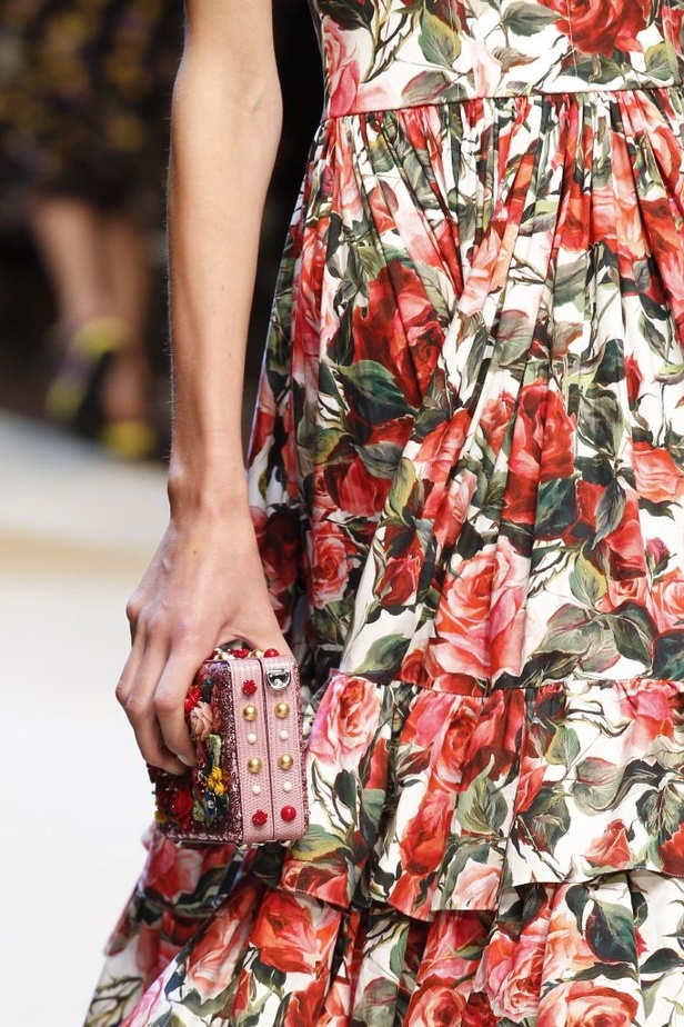 مجموعة Dolce & Gabbana  لربيع وصيف 2017