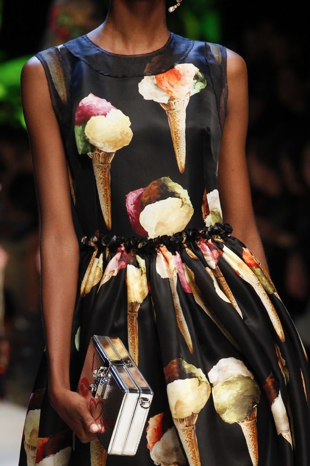 مجموعة Dolce & Gabbana  لربيع وصيف 2017