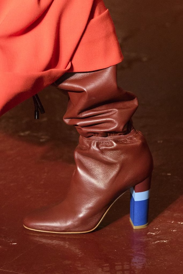 أحدث عروض أزياء دار Roksanda لخريف وشتاء 2018