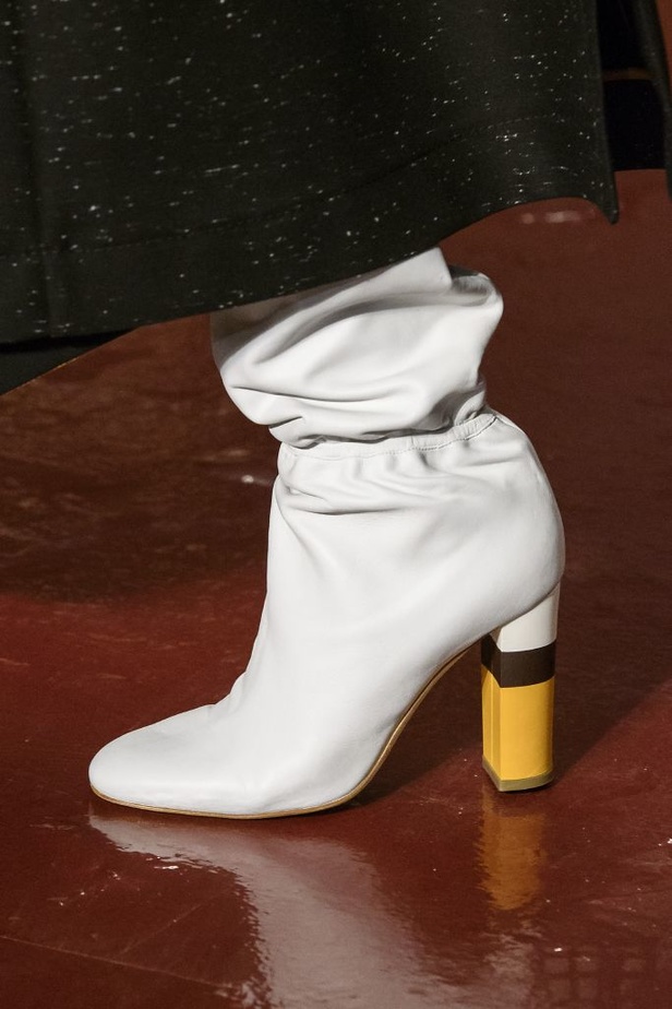 أحدث عروض أزياء دار Roksanda لخريف وشتاء 2018