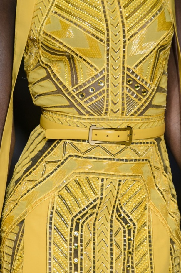 مجموعة ايلي صعب لربيع وصيف 2018 في باريس 