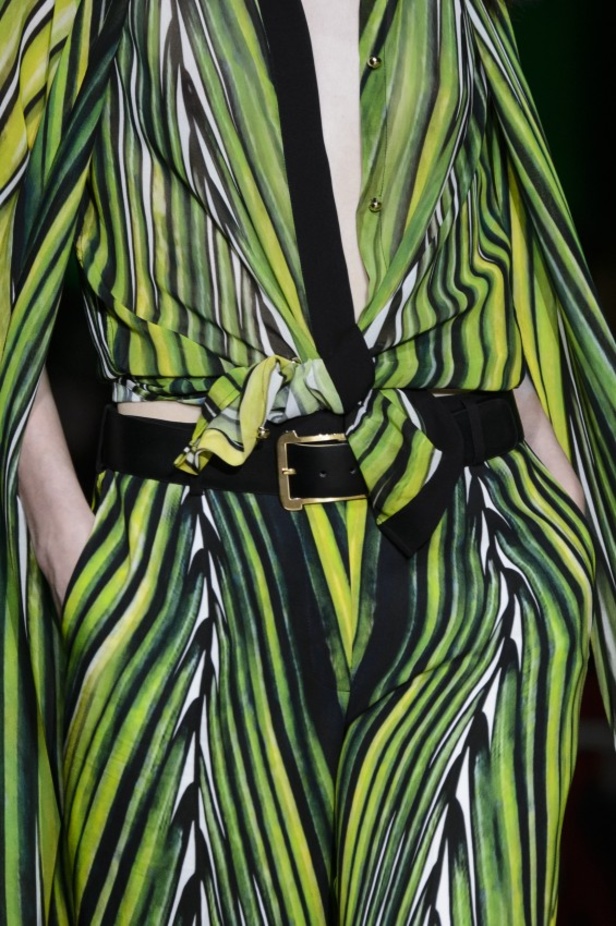 مجموعة ايلي صعب لربيع وصيف 2018 في باريس 