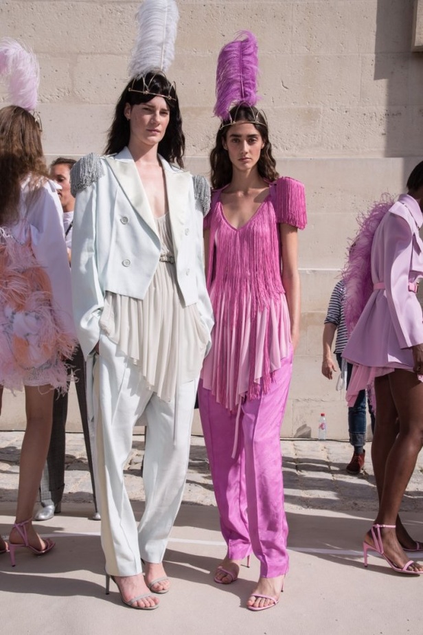 عرض أزياء Nina Ricci لموسم ربيع وصيف ٢٠١٨ !