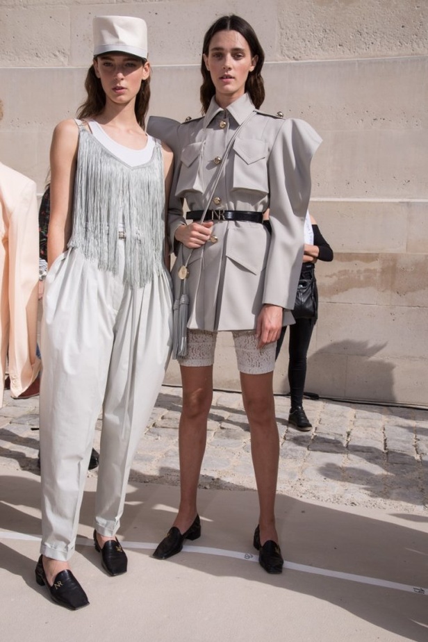 عرض أزياء Nina Ricci لموسم ربيع وصيف ٢٠١٨ !