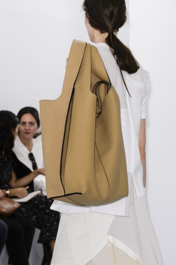 مجموعة Loewe لربيع وصيف 2018