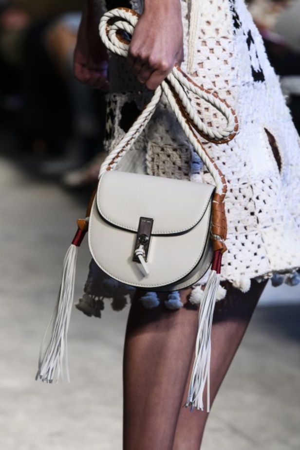 مجموعة "التوزارا" لموسم ربيع وصيف 2018