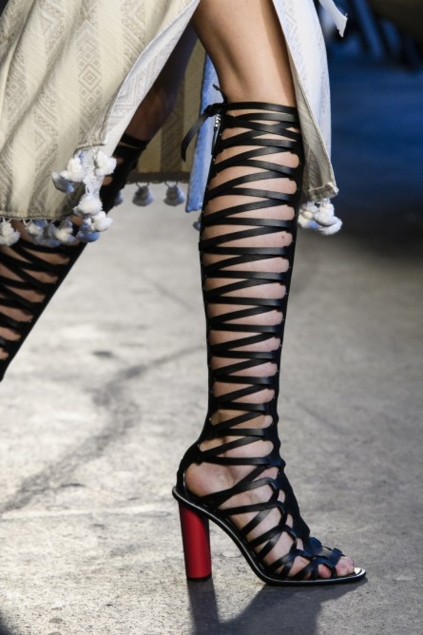 مجموعة "التوزارا" لموسم ربيع وصيف 2018