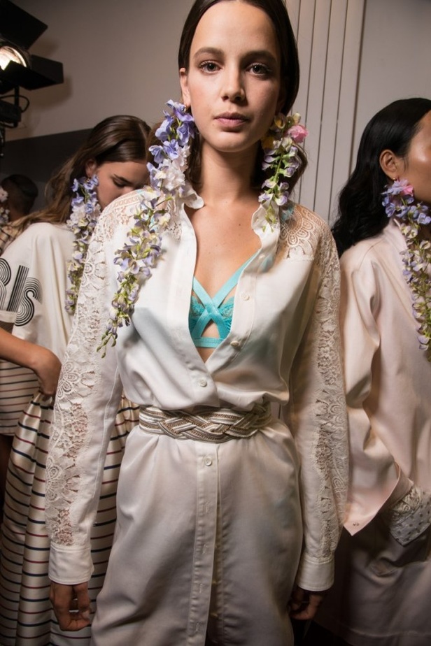 ازياء من عرض أليكسيس مابيل باسبوع الموضة في باريس