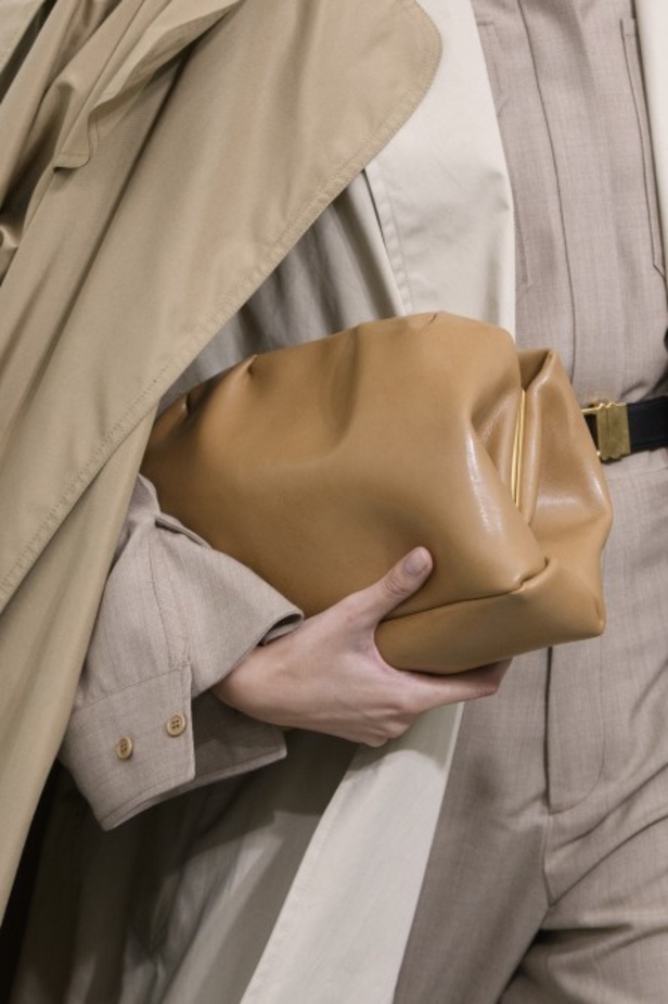 مجموعة Celine للأزياء الجاهزة لربيع وصيف 2018 !