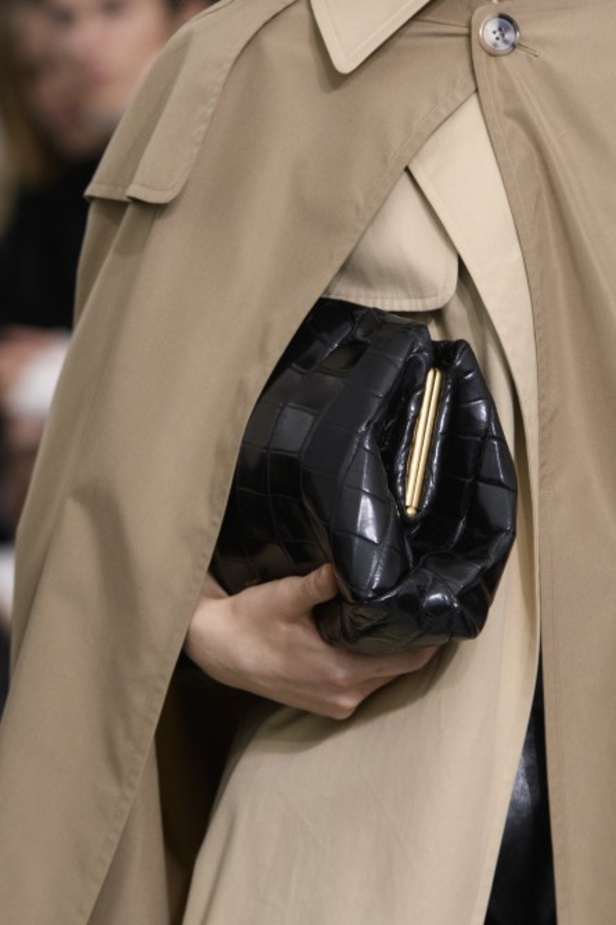 مجموعة Celine للأزياء الجاهزة لربيع وصيف 2018 !