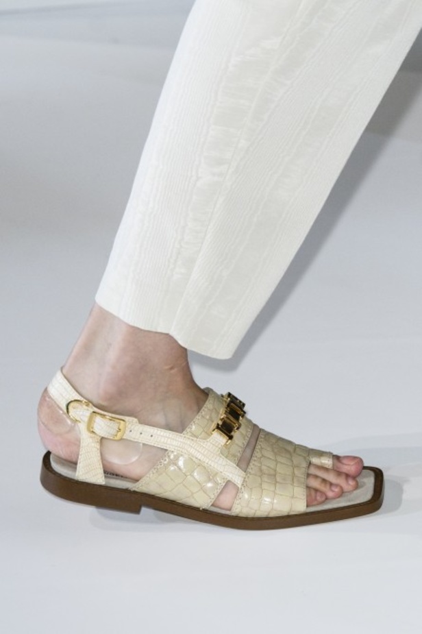 مجموعة ستيلا مكارتني لموسم ربيع وصيف 2018