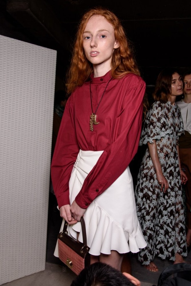 مجموعة Giambattista Valli لربيع وصيف 2018