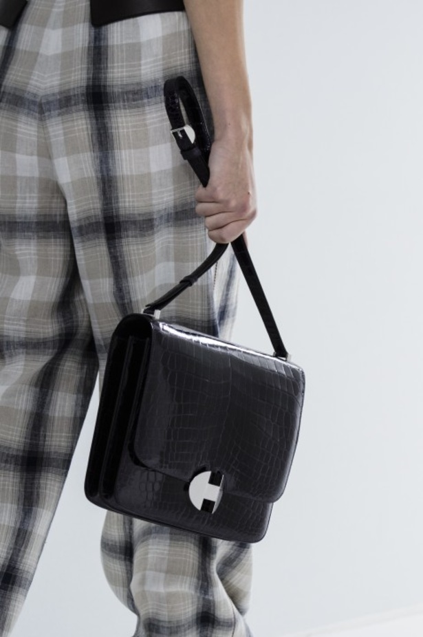 مجموعة Hermes للأزياء الجاهزة لربيع وصيف 2018 !