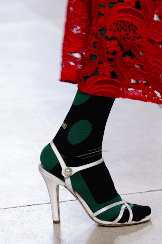 ابتكار وإبداع ضمن مجموعة ميو ميو لموسم ربيع وصيف 2018