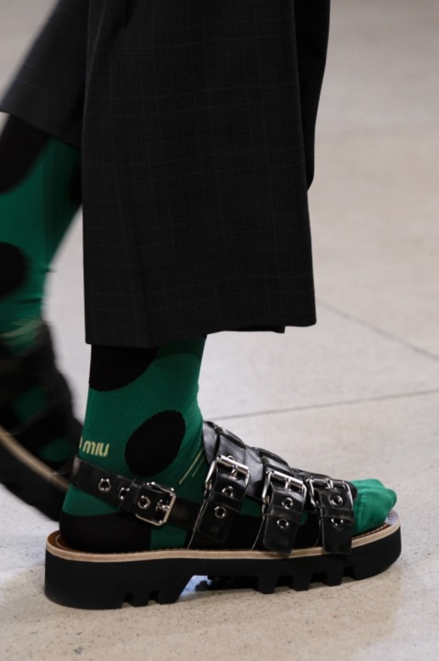 ابتكار وإبداع ضمن مجموعة ميو ميو لموسم ربيع وصيف 2018