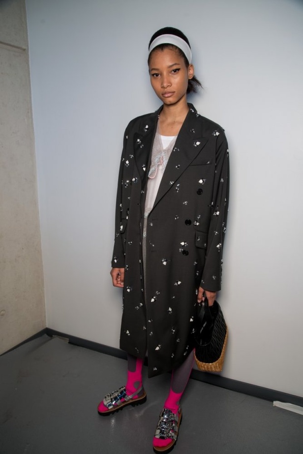 ابتكار وإبداع ضمن مجموعة ميو ميو لموسم ربيع وصيف 2018