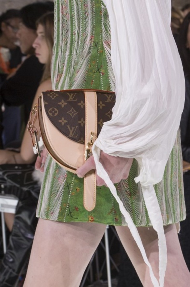مجموعة لوي فيتون تختم أسبوع الموضة الباريسي