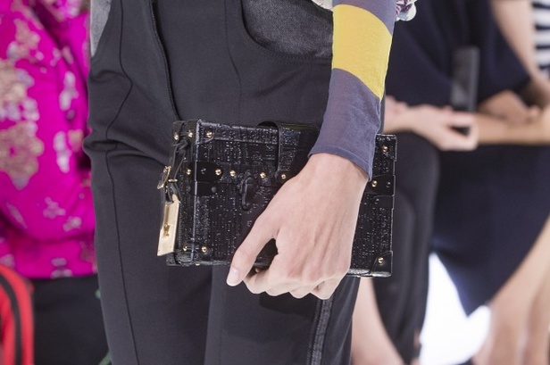 مجموعة لوي فيتون تختم أسبوع الموضة الباريسي