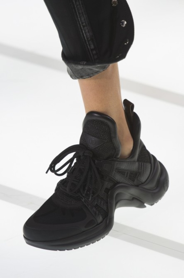 مجموعة لوي فيتون تختم أسبوع الموضة الباريسي