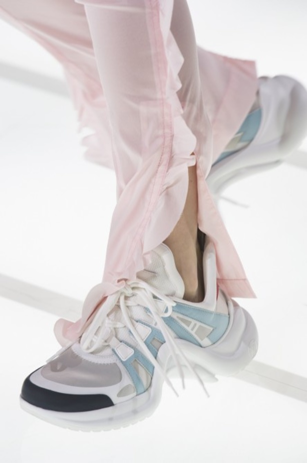 مجموعة لوي فيتون تختم أسبوع الموضة الباريسي