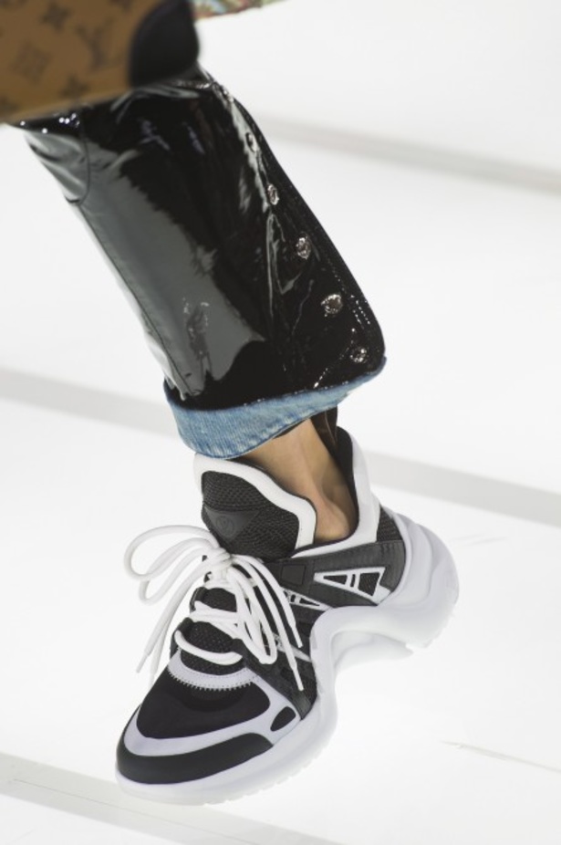 مجموعة لوي فيتون تختم أسبوع الموضة الباريسي