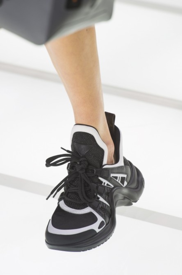 مجموعة لوي فيتون تختم أسبوع الموضة الباريسي