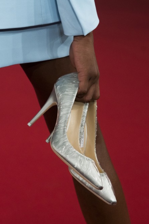 مجموعة أزياء اوف وايت لربيع ٢٠١٨