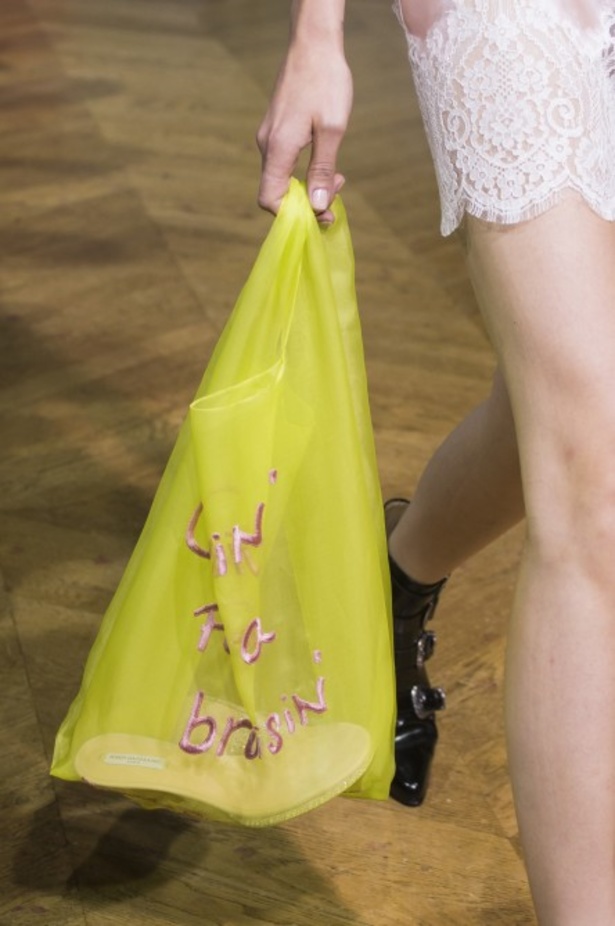 مجموعة "جون غاليانو" John Galliano لموسم ربيع وصيف 2018