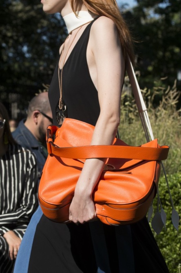 مجموعة دار "توري بورتش" لموسم ربيع وصيف 2018