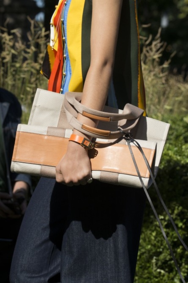 مجموعة دار "توري بورتش" لموسم ربيع وصيف 2018