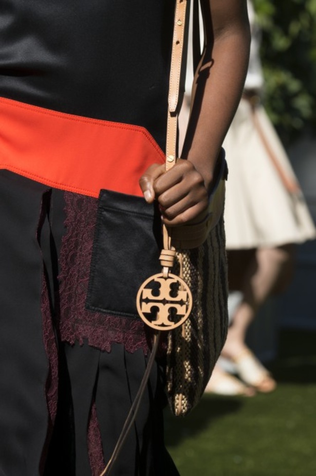 مجموعة دار "توري بورتش" لموسم ربيع وصيف 2018