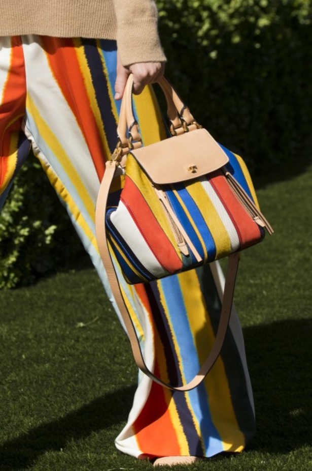 مجموعة دار "توري بورتش" لموسم ربيع وصيف 2018