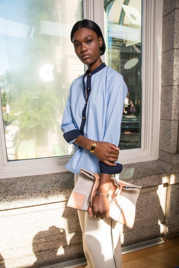 مجموعة دار "توري بورتش" لموسم ربيع وصيف 2018