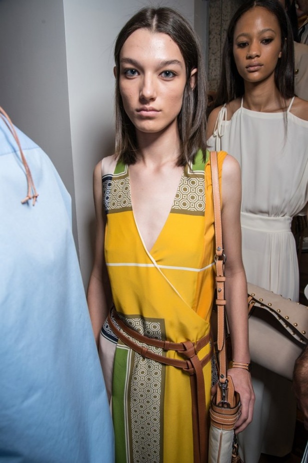 مجموعة دار "توري بورتش" لموسم ربيع وصيف 2018