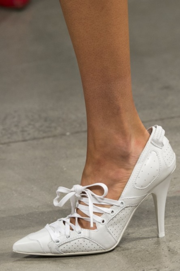 مجموعة جيرمي سكوت لربيع و صيف 2018