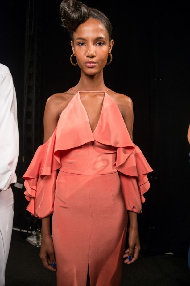 مجموعة Cushnie et Ochs لربيع وصيف 2018