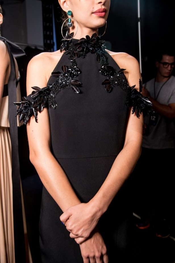 مجموعة Cushnie et Ochs لربيع وصيف 2018