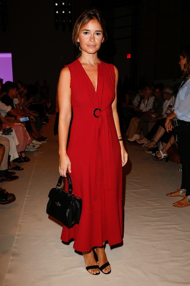 مجموعة فكتوريا بيكهام لربيع وصيف 2018